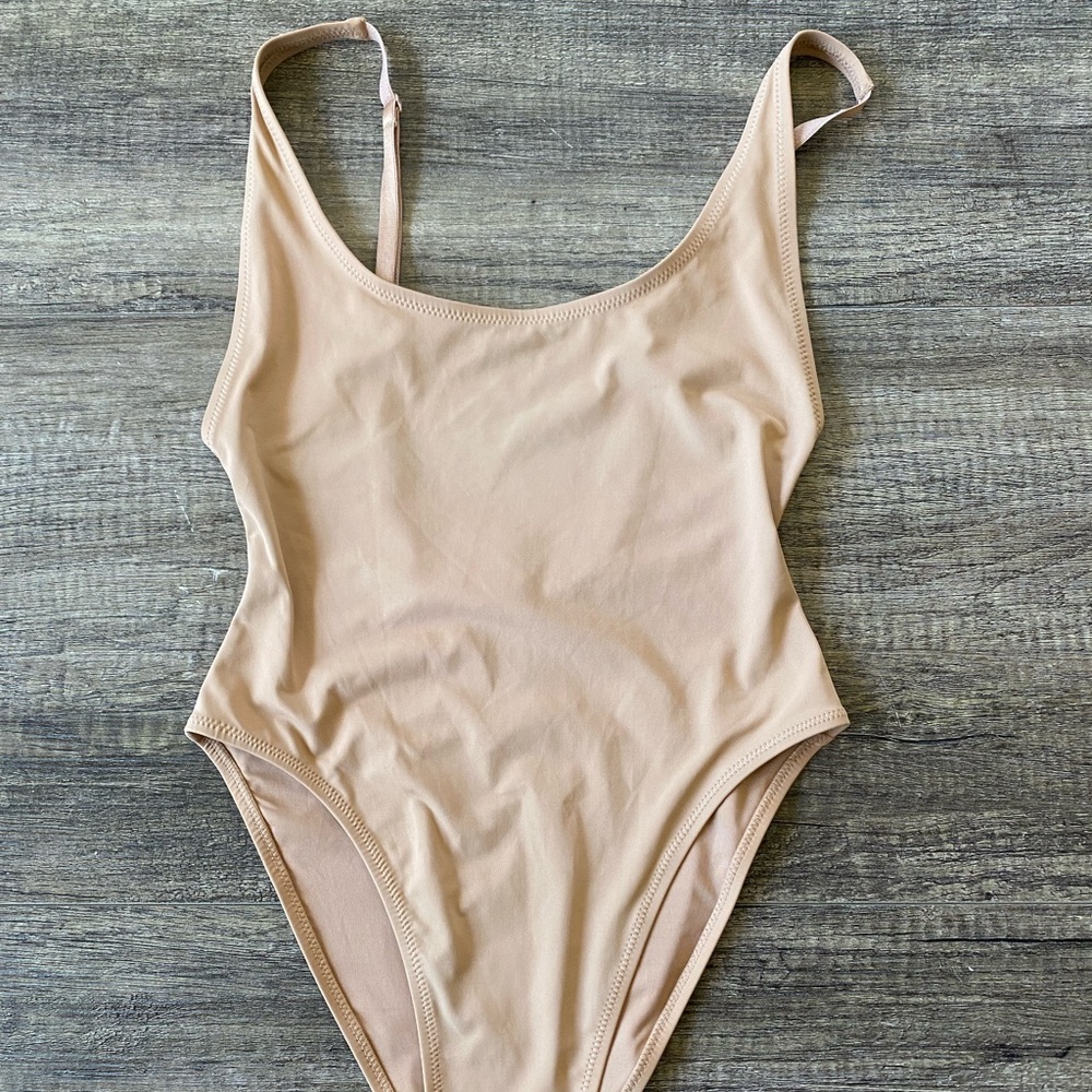 Skims Swim Scoopneck One Piece Swimsuit  Size Small